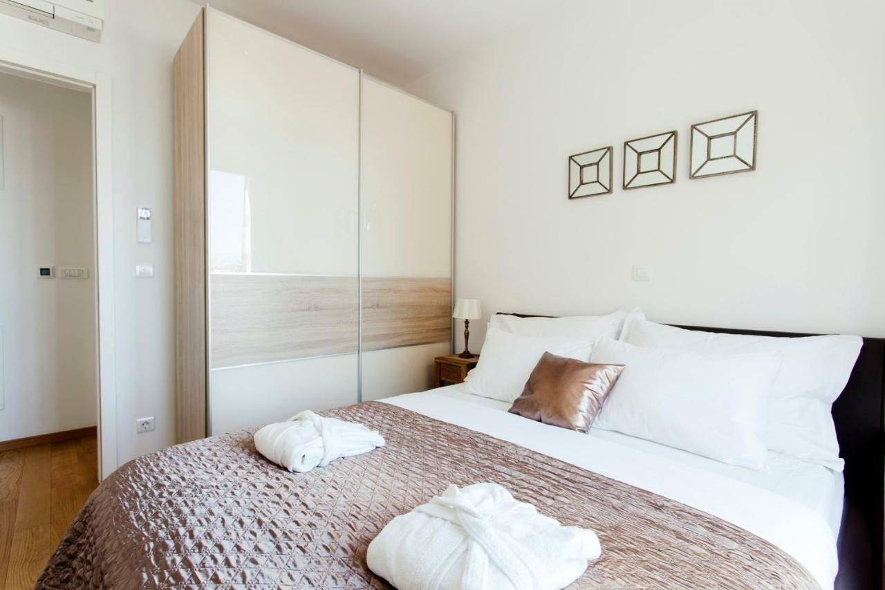New Luxury Apartment Nives On Seaside Split Exterior photo