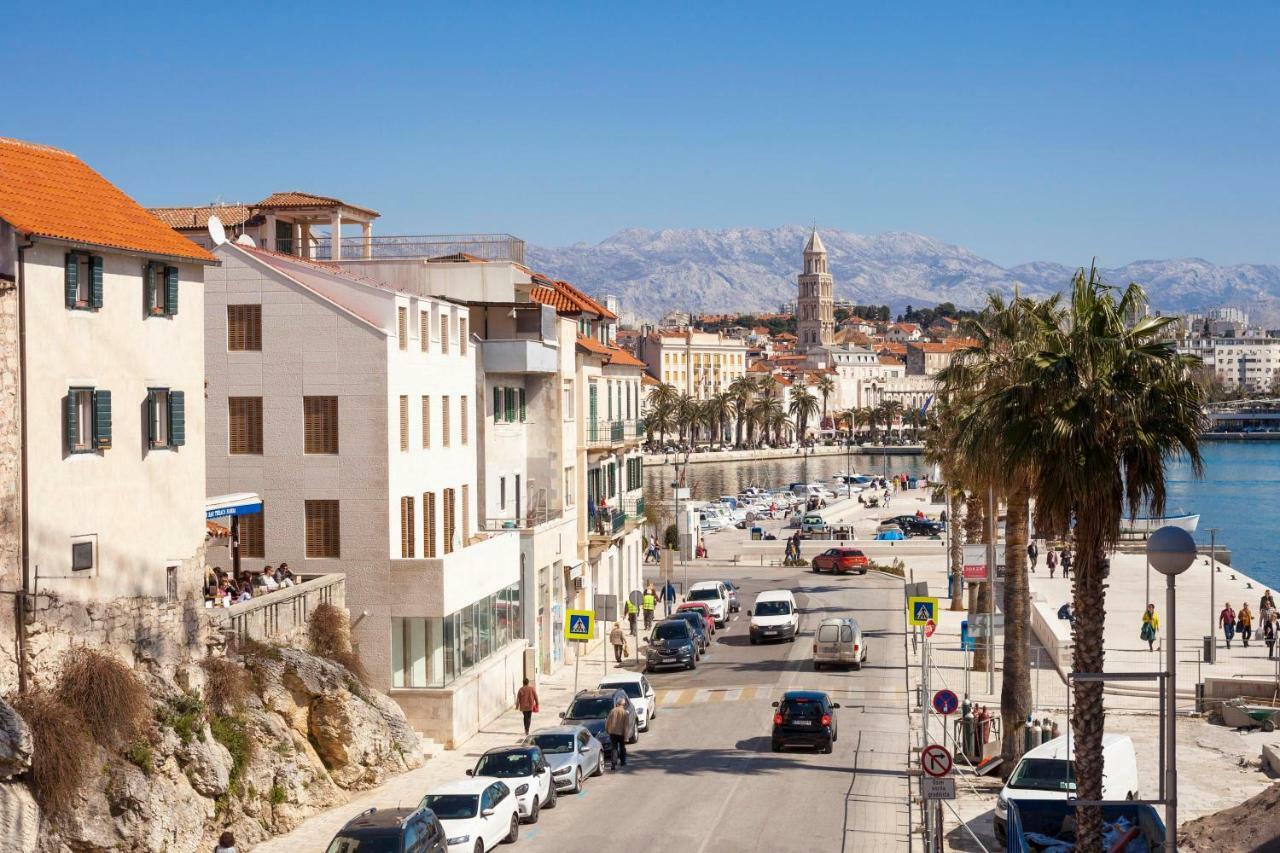 New Luxury Apartment Nives On Seaside Split Exterior photo